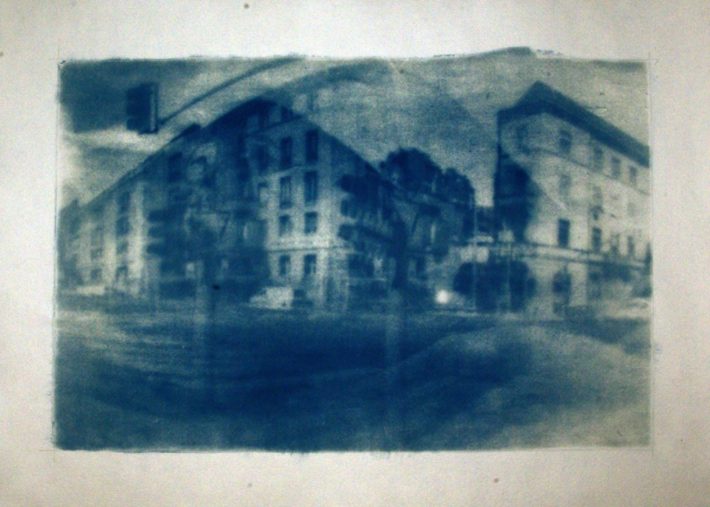 Hegyes Sándor: Camera obscura · cianotípia — CAMO#023/10–16/26